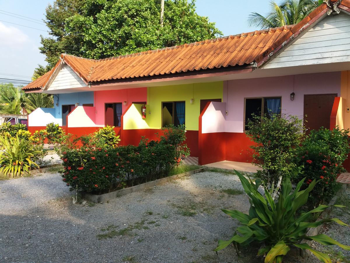 Baan Khunta Resort Khura Buri Bagian luar foto